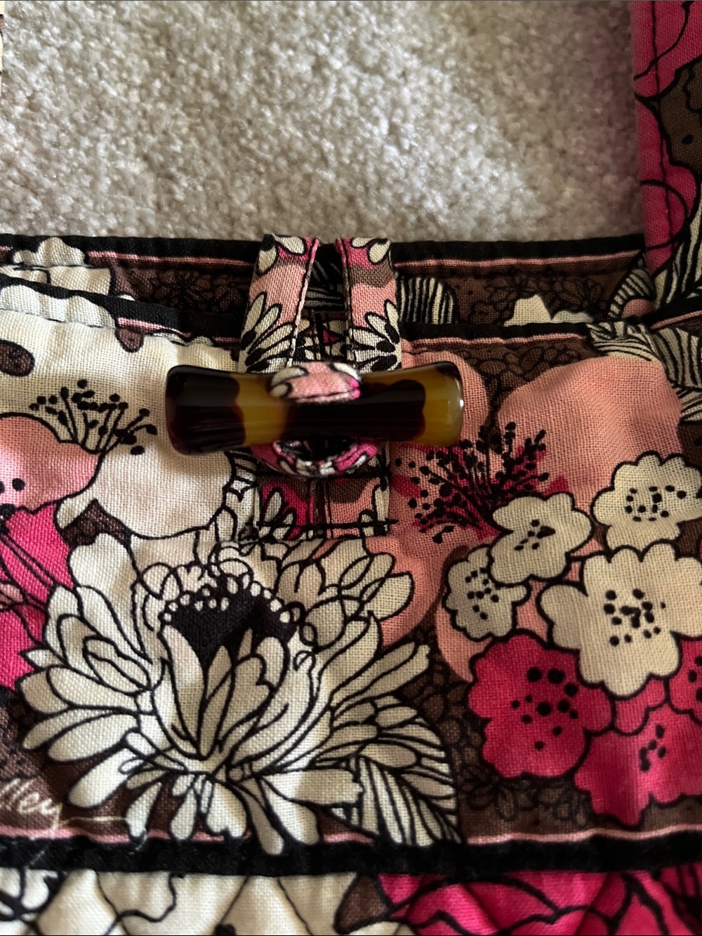 Floral Quilted Vera Bradley Mocha Rogue Tote Bag in Pink and Brown - Picture 4 of 6